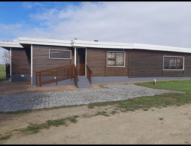 FARM FOR SALE IN GROOT BRAKRIVIER RURAL